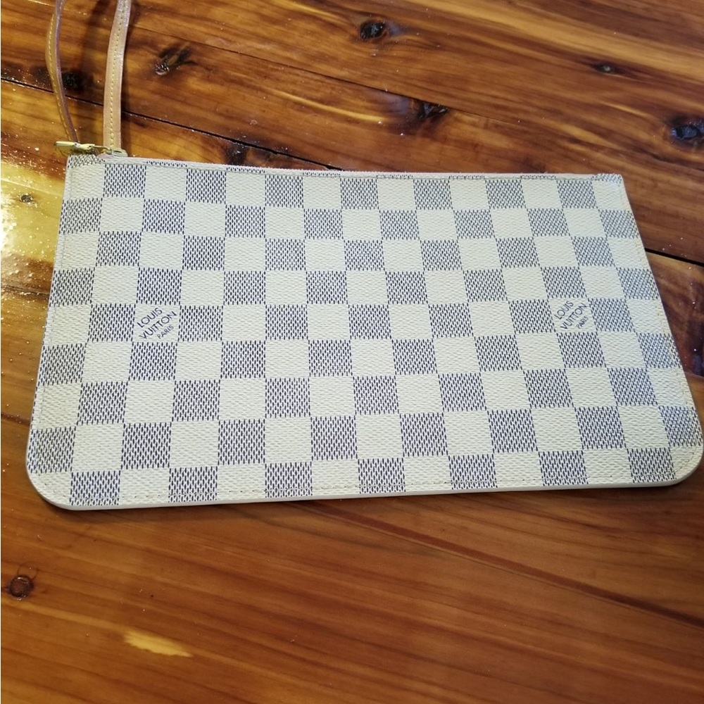 Louis Vuitton Damier Azur Neverfull Pouch